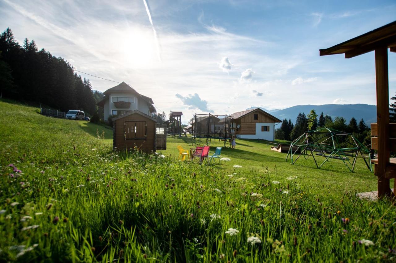 Chalets Und Apartments Hauserhof Nassfeld Schlanitzen Dış mekan fotoğraf